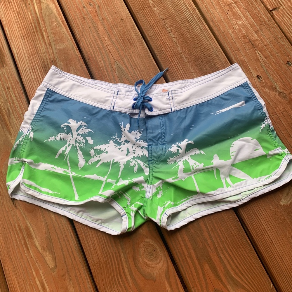 🏖50% off bundles!  Cute!! Swim Shorts